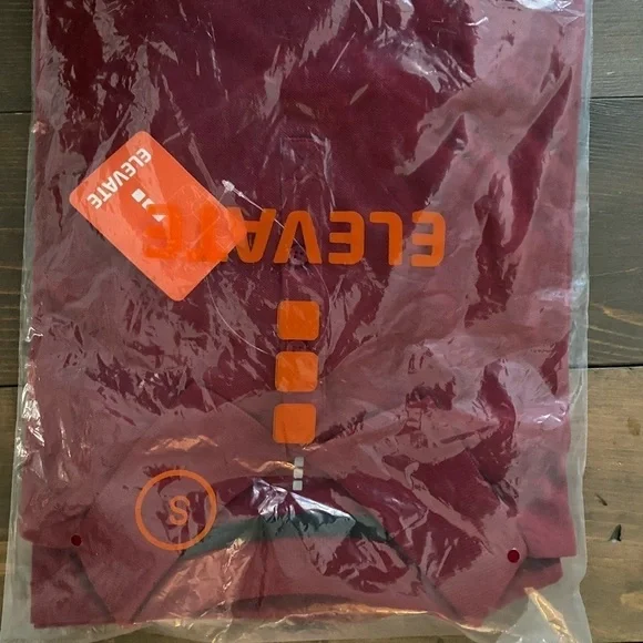 Elevate polo - Picture 3 of 5